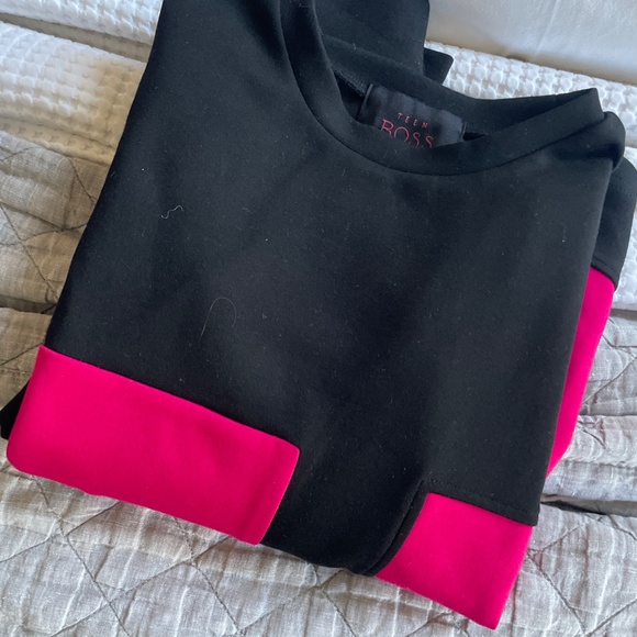 Women’s sweat top black and pink block - Picture 2 of 2